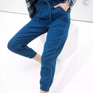 America Eagle comfy pants.